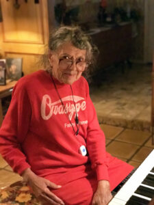 Val, a Meals on Wheels recipient, at the piano
